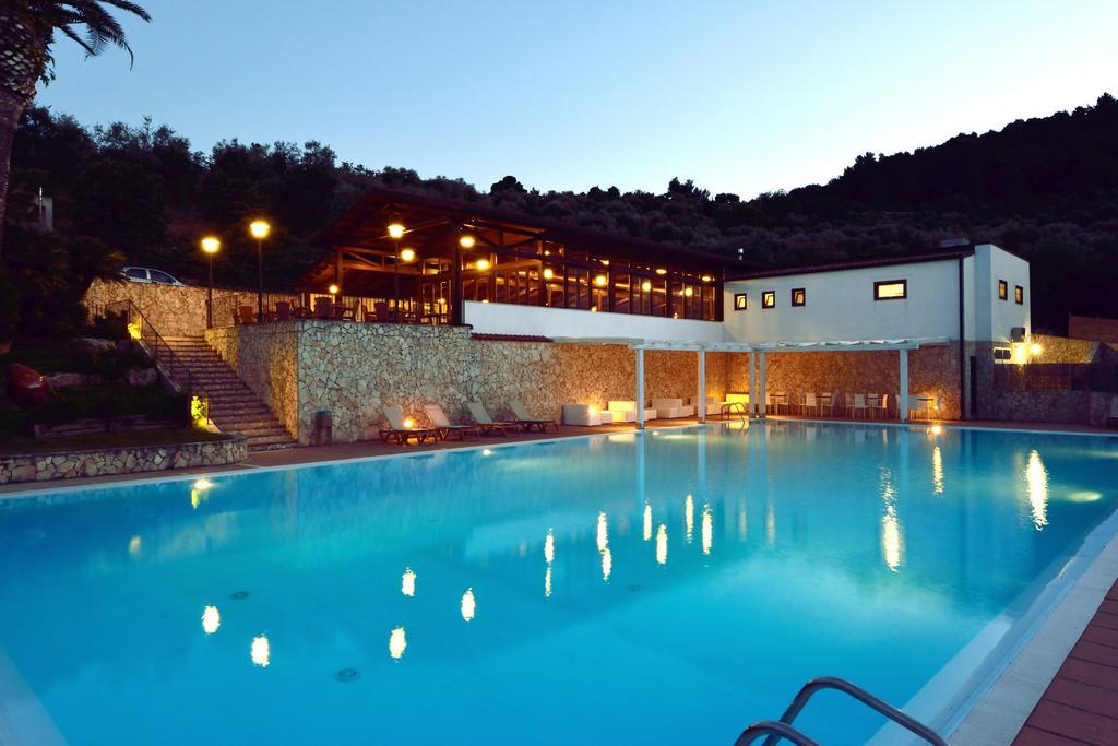 Agriturismo Torre Dei Preti Peschici Ngoại thất bức ảnh